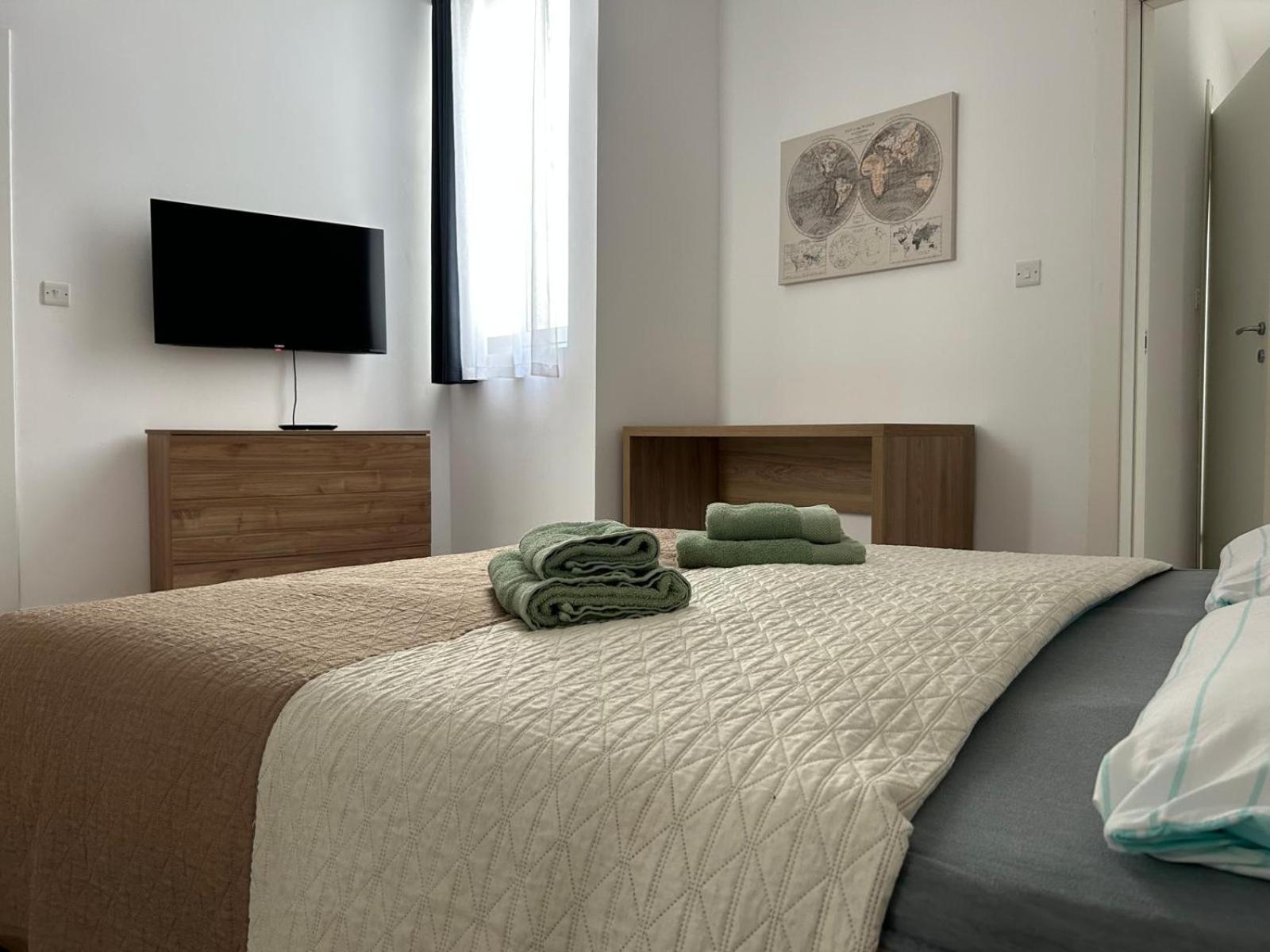 Exceptional 3-Bedroom Apartment, Sliema - Tigne Point! Exterior foto