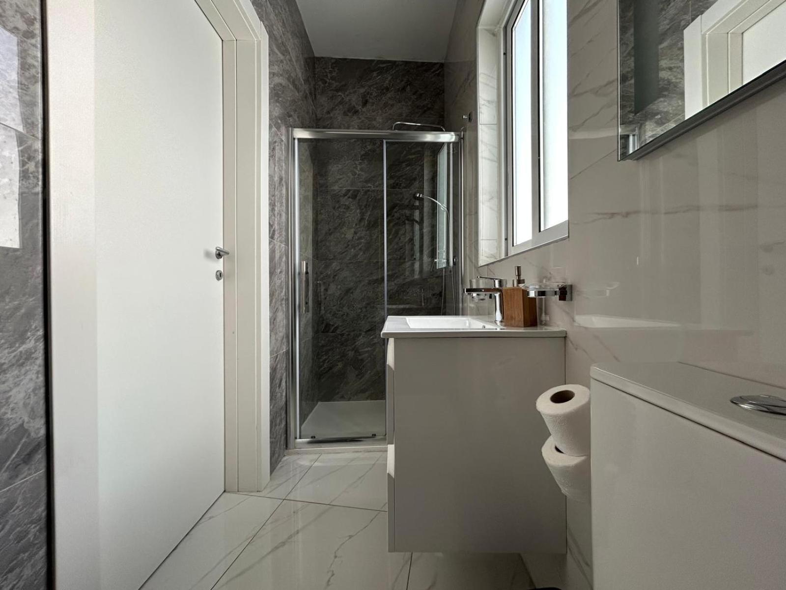 Exceptional 3-Bedroom Apartment, Sliema - Tigne Point! Exterior foto